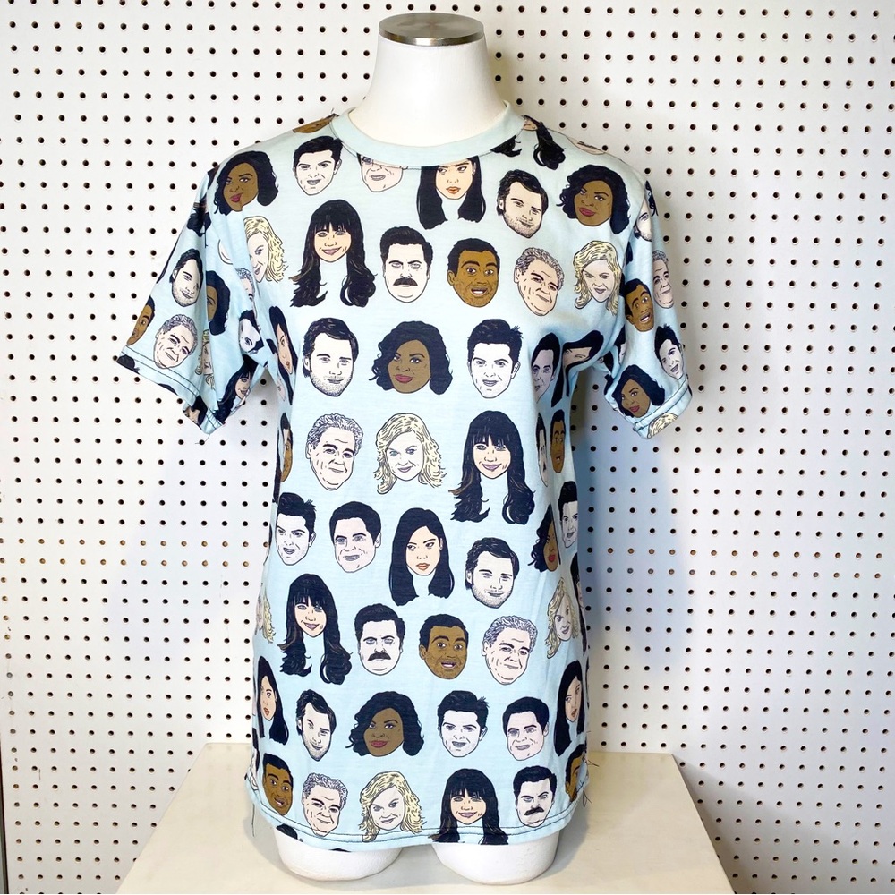 Parks and Recreation | Illustrated‎ Faces Graphic Tee, Light Blue Sz. S